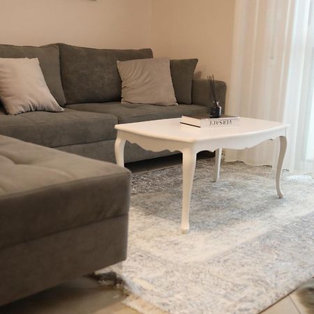 Apartment Amar ชโคเดอร์ ภายนอก รูปภาพ
