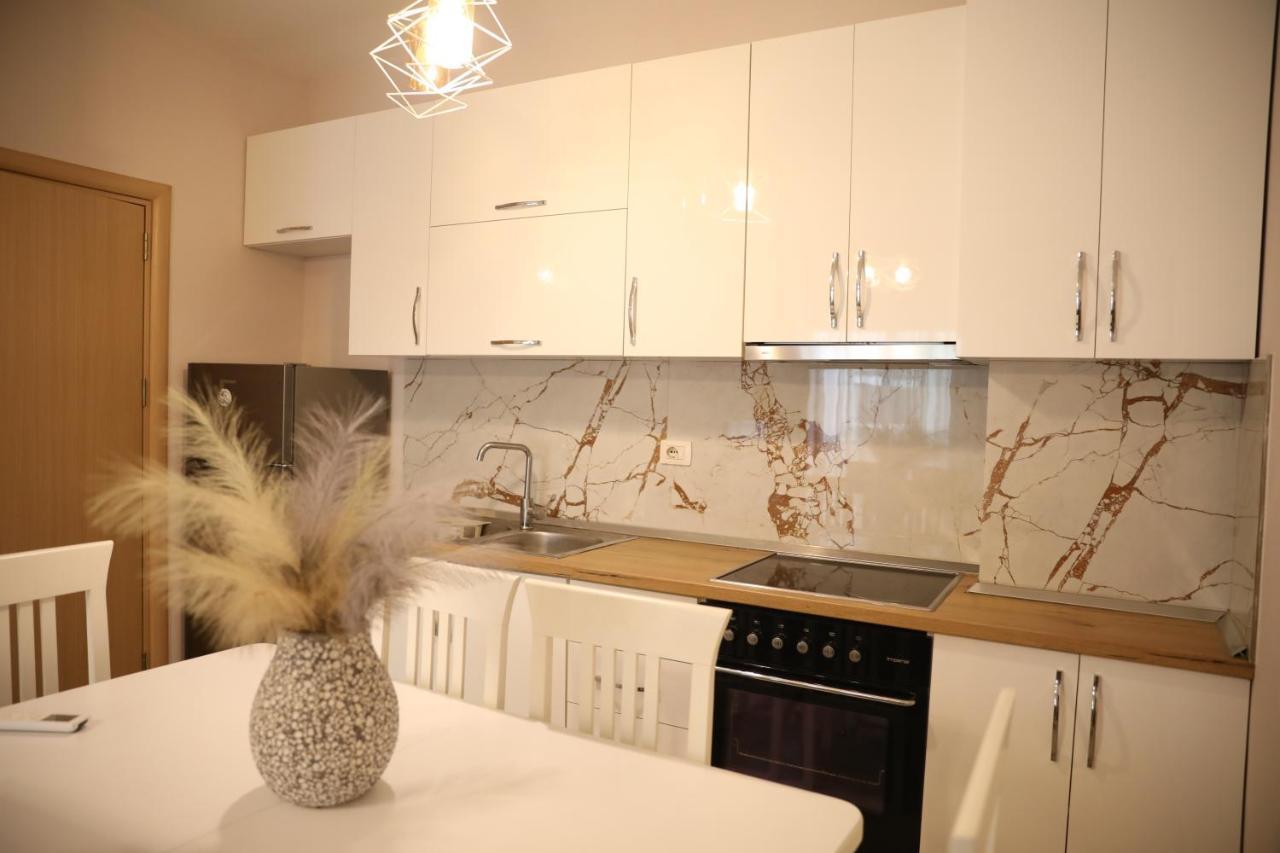 Apartment Amar ชโคเดอร์ ภายนอก รูปภาพ